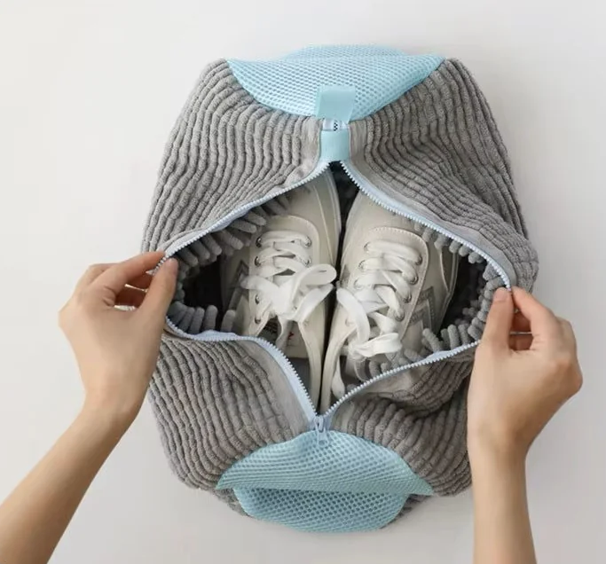 WashPro Shoes Bag - The Shoe Bag That Cleans & Cares